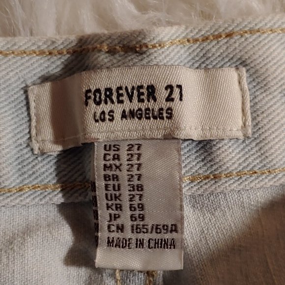 Forever 21 Shorts - Picture 4 of 6